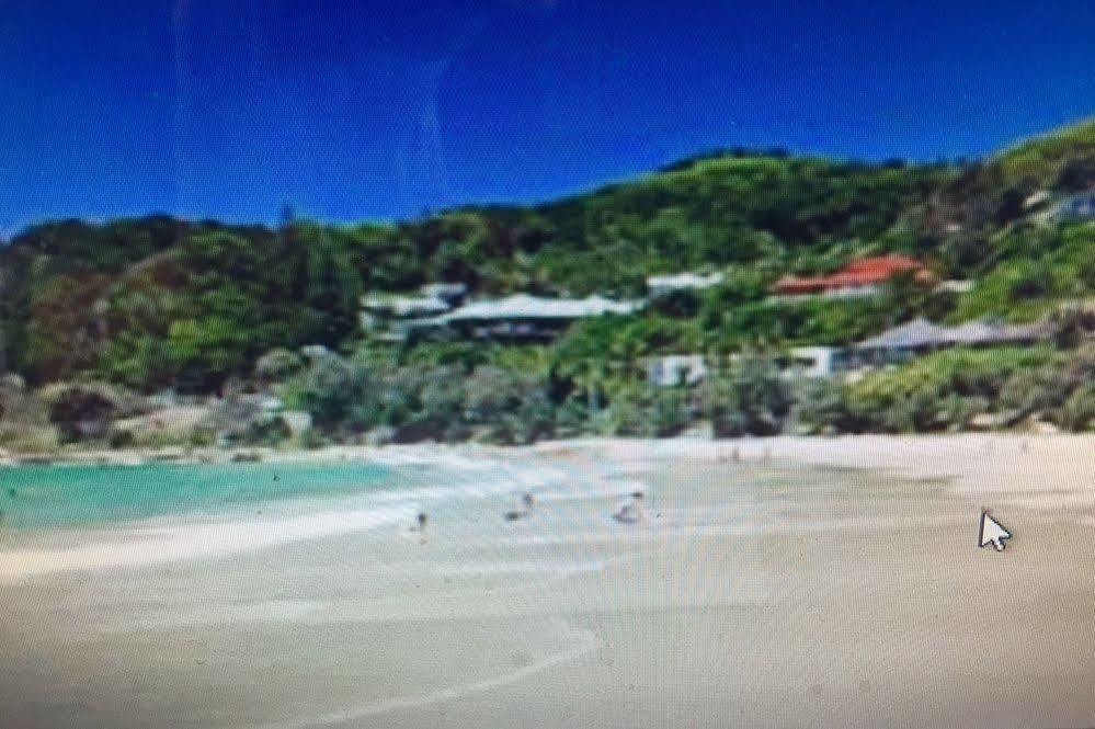Sea Breeze On Main Beach Byron Bay Exterior photo